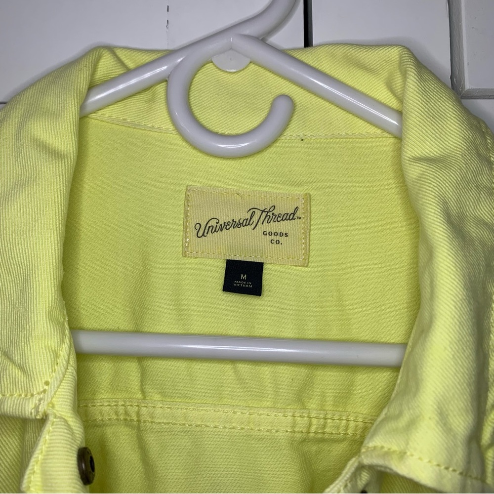 Universal Thread Yellow Jacket Size Medium - image 5